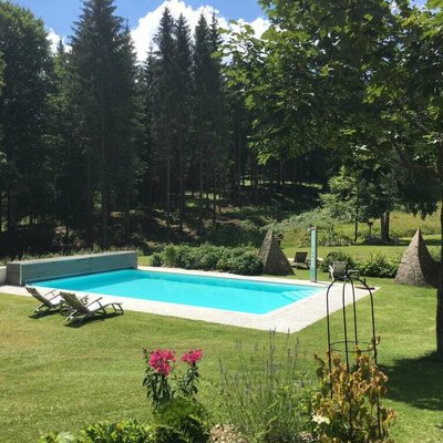 Ithas secret escape - Garten mit Pool