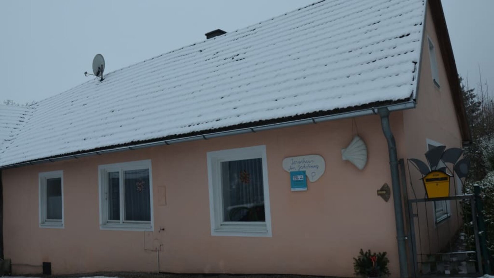 Ferienhaus am Jakobsweg - Hausansicht Winter