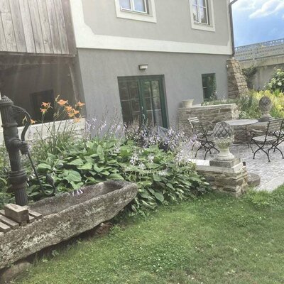 Ferienhaus und Apartment Idolsberg - Gartenstudio - Terrasse