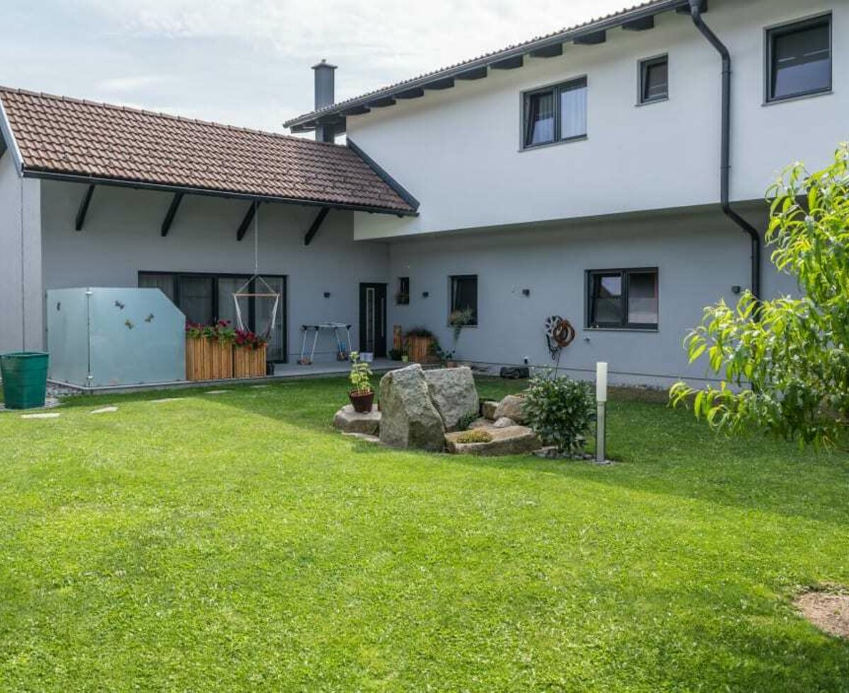 Ferienwohnung Döller - Innenhof