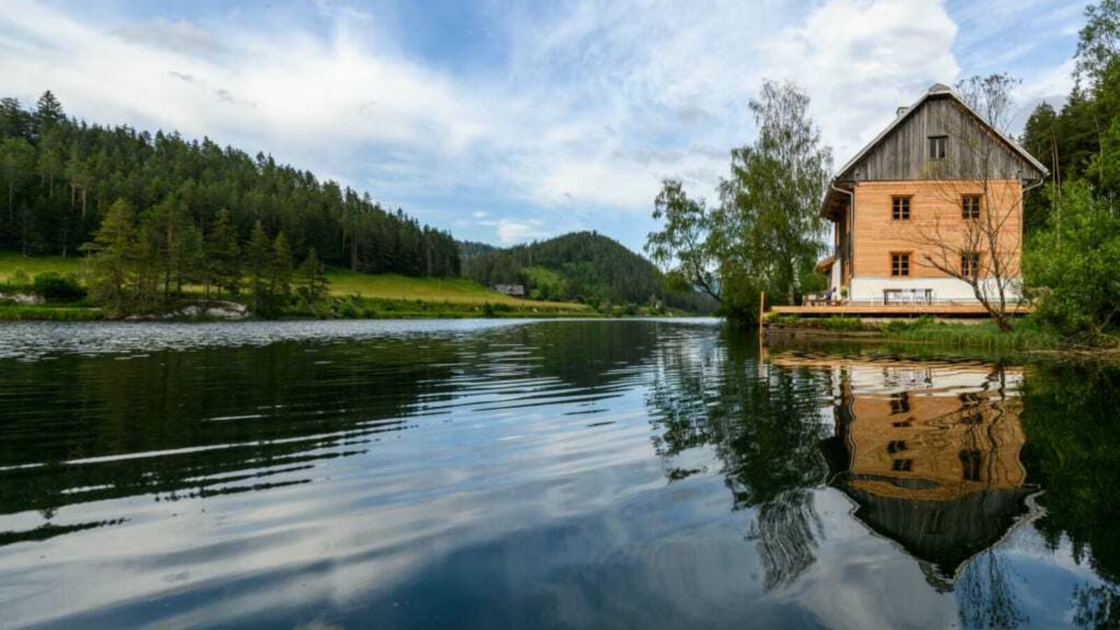 Walster10 Seehaus - Seeblick Hubertussee ©grapple 